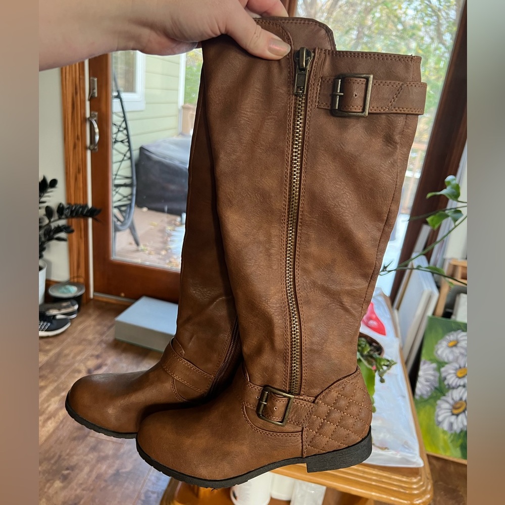 Material Girl Knee High boots size 6